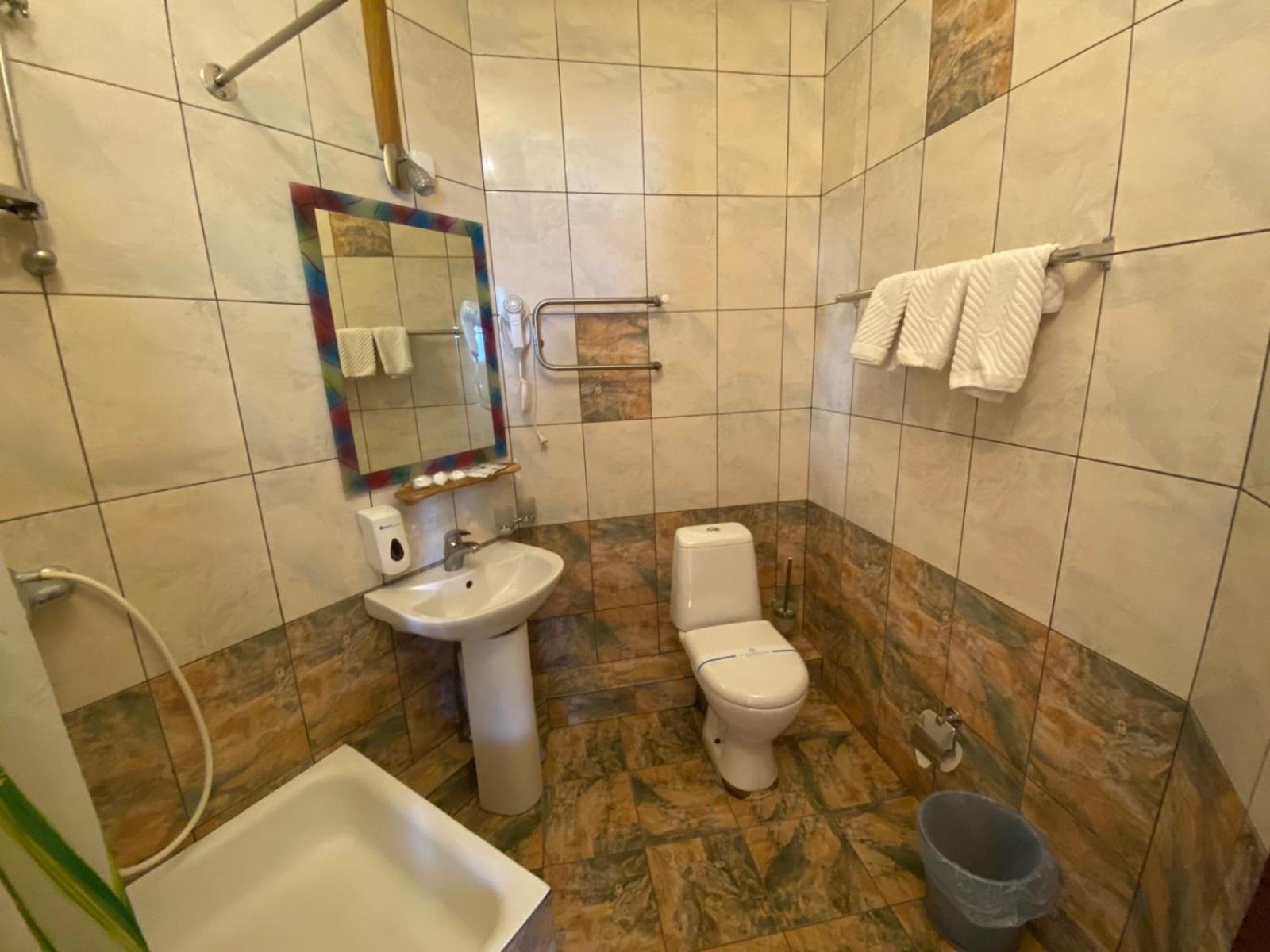 Tisa Hotel Petropavlovskaya Borshchagovka Bagian luar foto