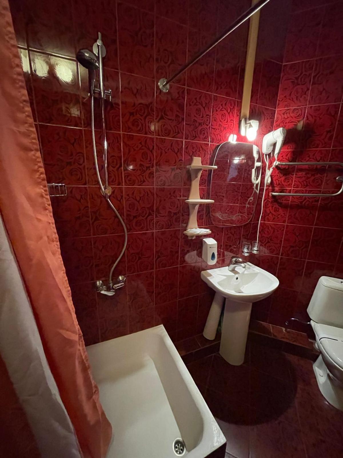 Tisa Hotel Petropavlovskaya Borshchagovka Bagian luar foto